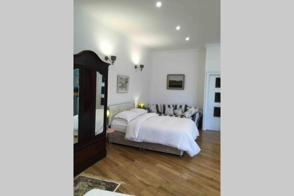 The Loft @ Clifden Bay Apartments Exteriör bild