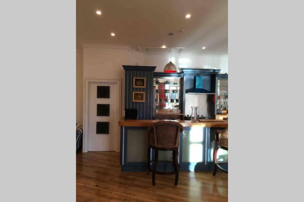 The Loft @ Clifden Bay Apartments Exteriör bild